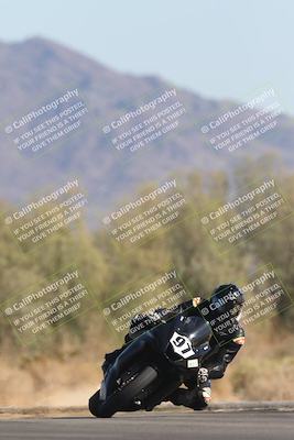 media/Oct-30-2025-Racers Edge (Thu) [[dabbdaf680]]/2-A Group/Session 5 (Turn 7)/